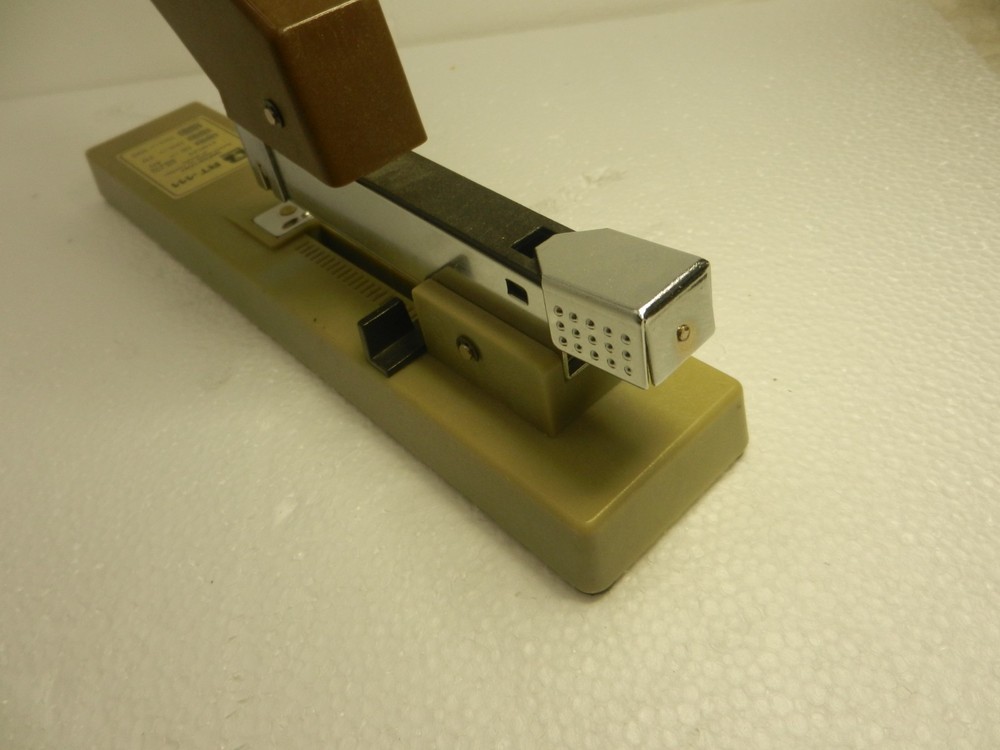 Vintage RoseTec Heavy Duty Desktop Stapler Model RT-111