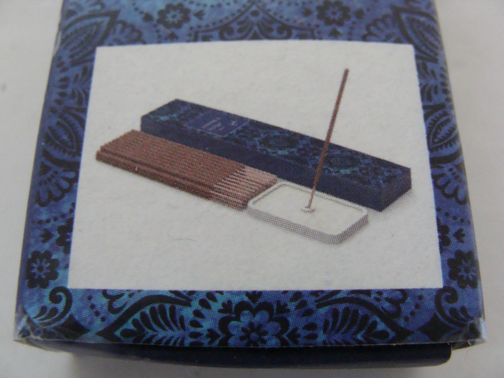 NEW Design Group Incense Holder Wt. Ceramic w 40 CUCUMBER MELON STICKS