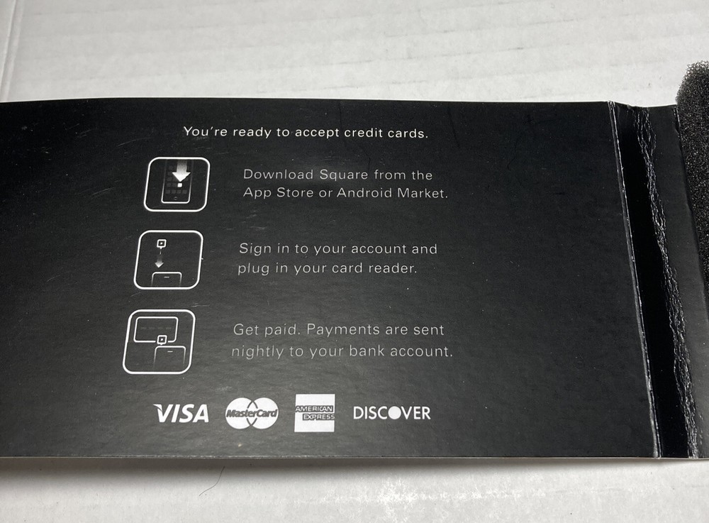 Square Credit Debit Card Reader White for Apple iPhone and Android