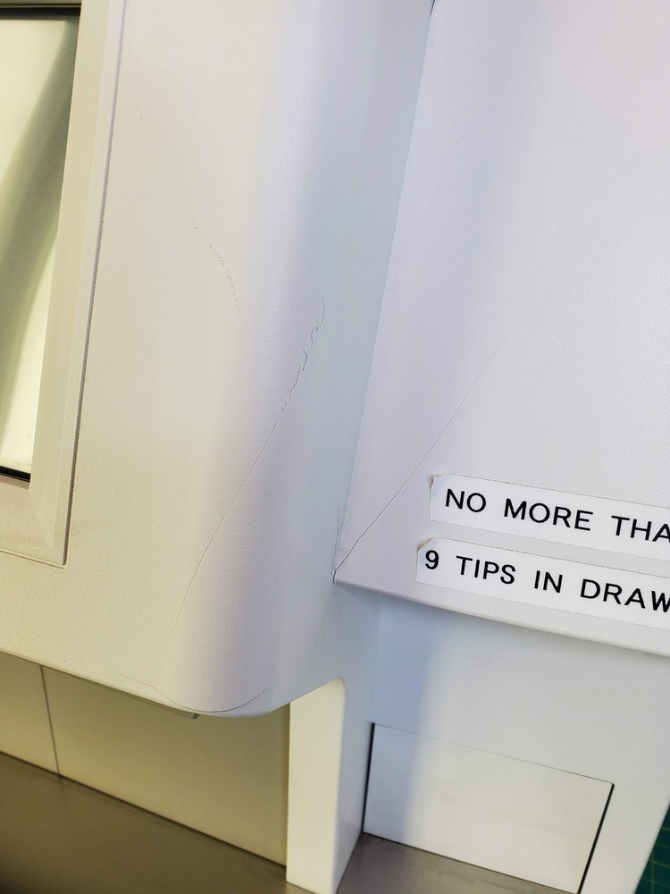 IDEXX Catalyst DX Blood Chemistry Analyzer