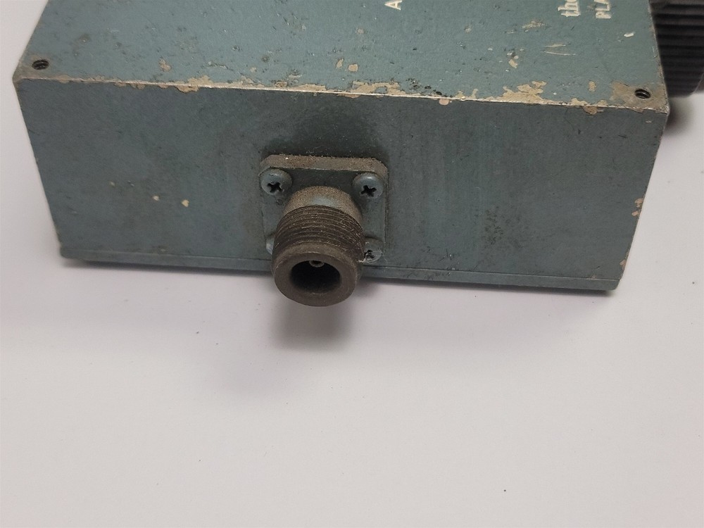 Narda Model 793 FF Variable Coaxial Attenuator 4.0 to 8.0 CC - Dinged