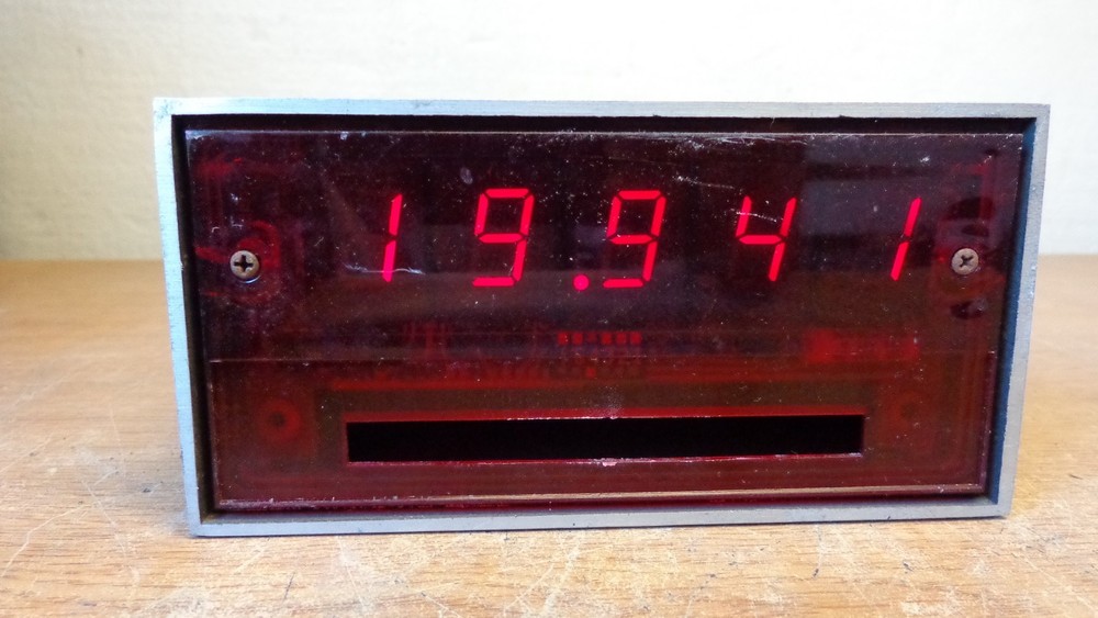 Doric Trendicator 410A C (cut power cord)