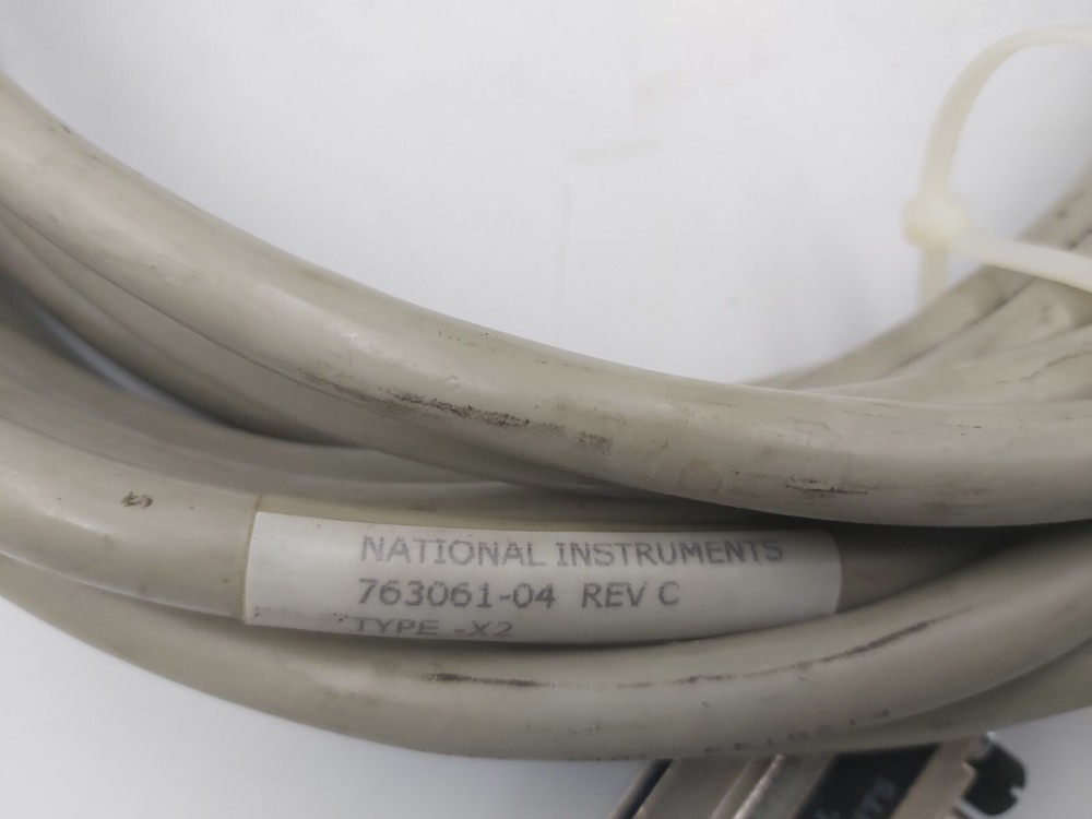 National Instruments 763061-04 Data Cable