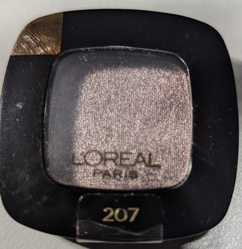 Loreal Colour Riche eyeshadow ~ You Choose