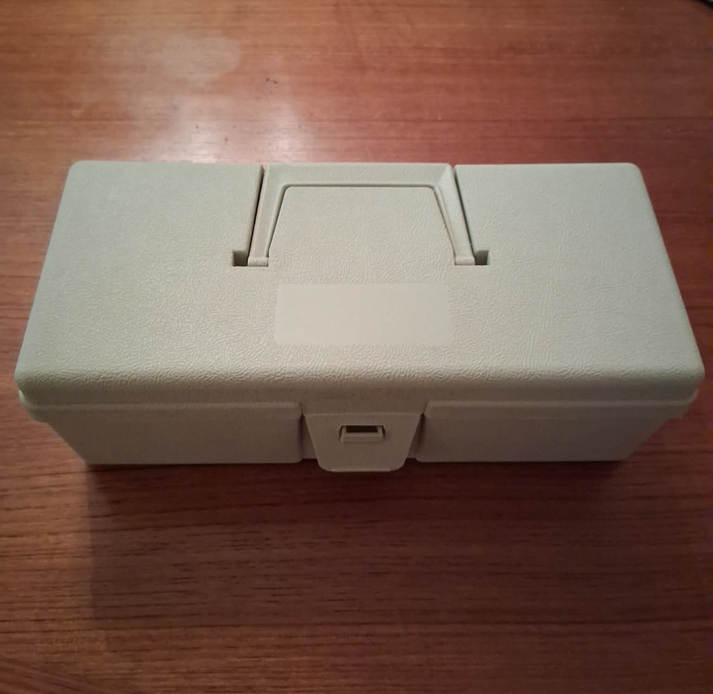 Avocado Green - 1610 Vintage Label Maker w/ Case Gray