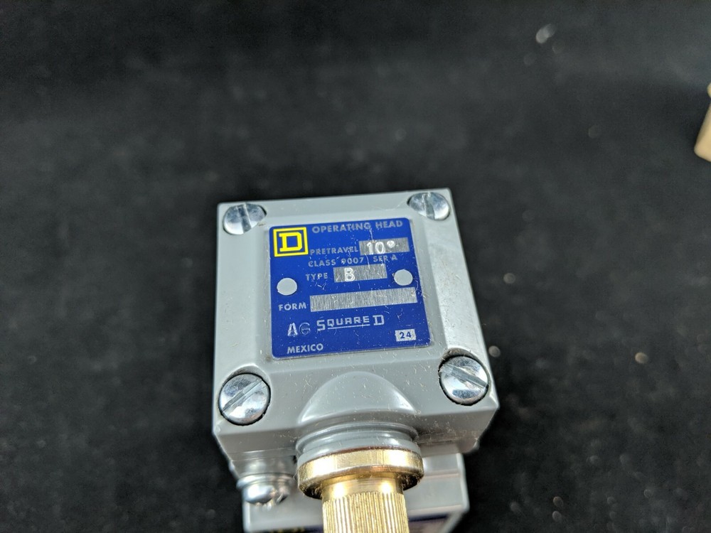 Square D 9007C54B2 Limit Switch