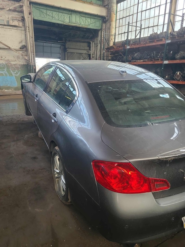 10-13 INFINITI G37 CONTROL PANEL UNDER NAV SCREEN OEM 3.7L