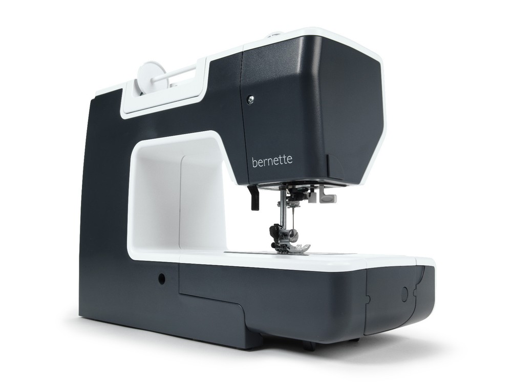 Bernette B38 Computerized Sewing Machine