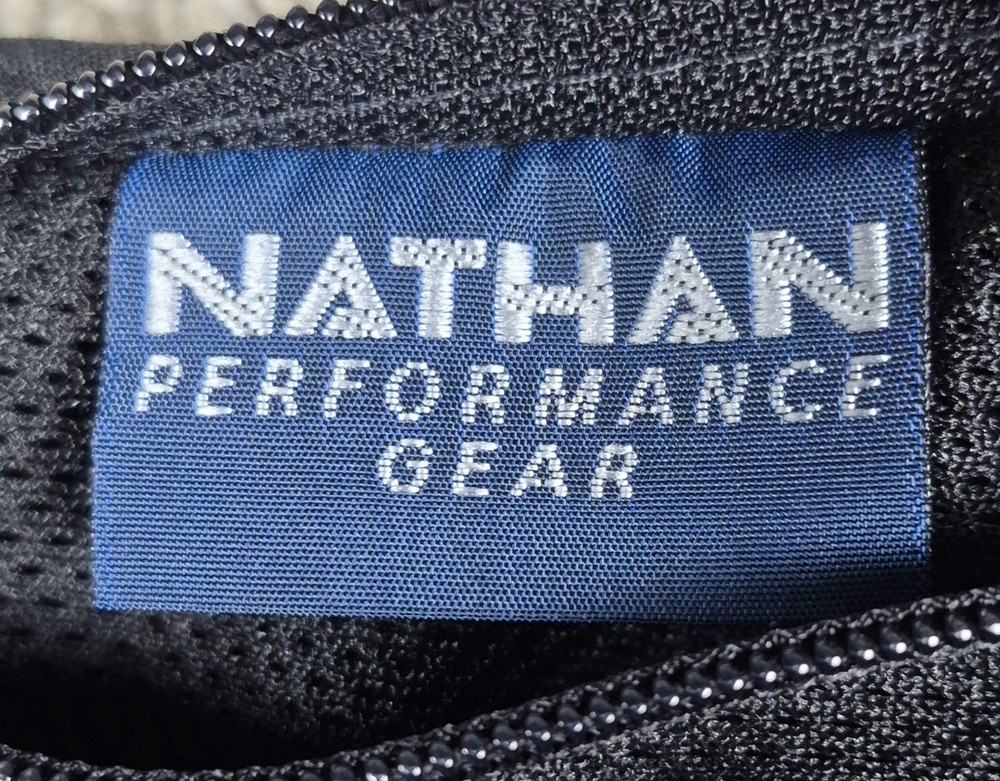 Nathan Performance Gear Hydration Waist Pack Black
