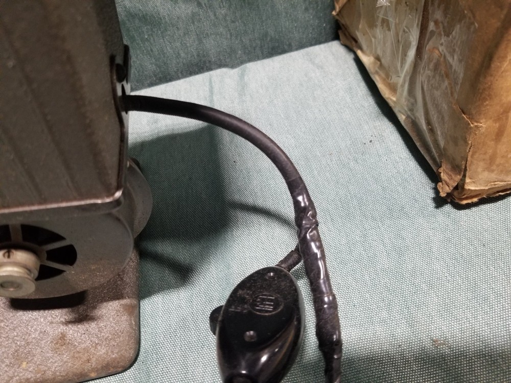 Vintage Keystone C-8 CC-8 Projector 8mm