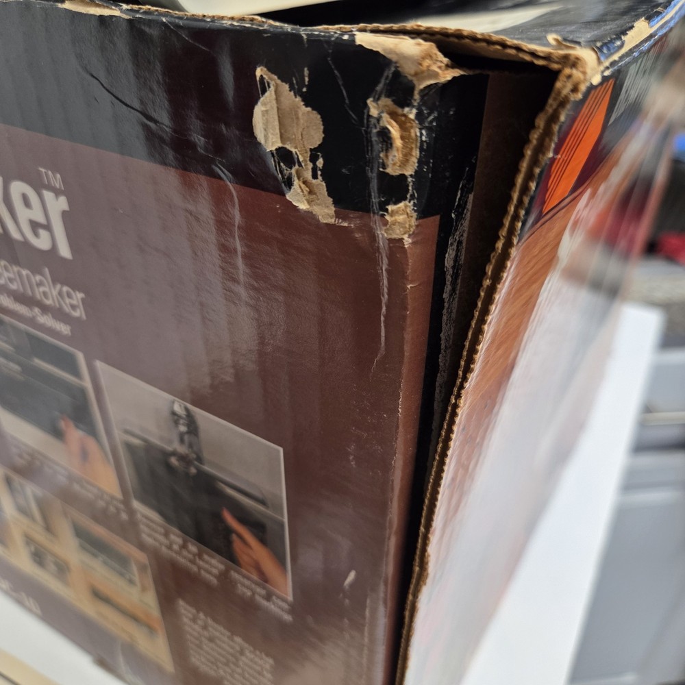 New Black & Decker SDC-1D Spacemaker Coffee Maker Under Cabinet w/ BRACKETS
