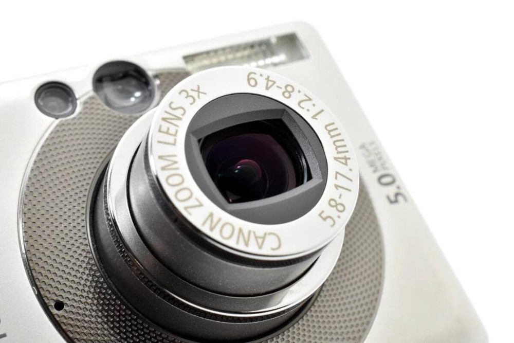 Canon IXY DIGITAL 55 Silver Compact Camera Excellent Condition Tested