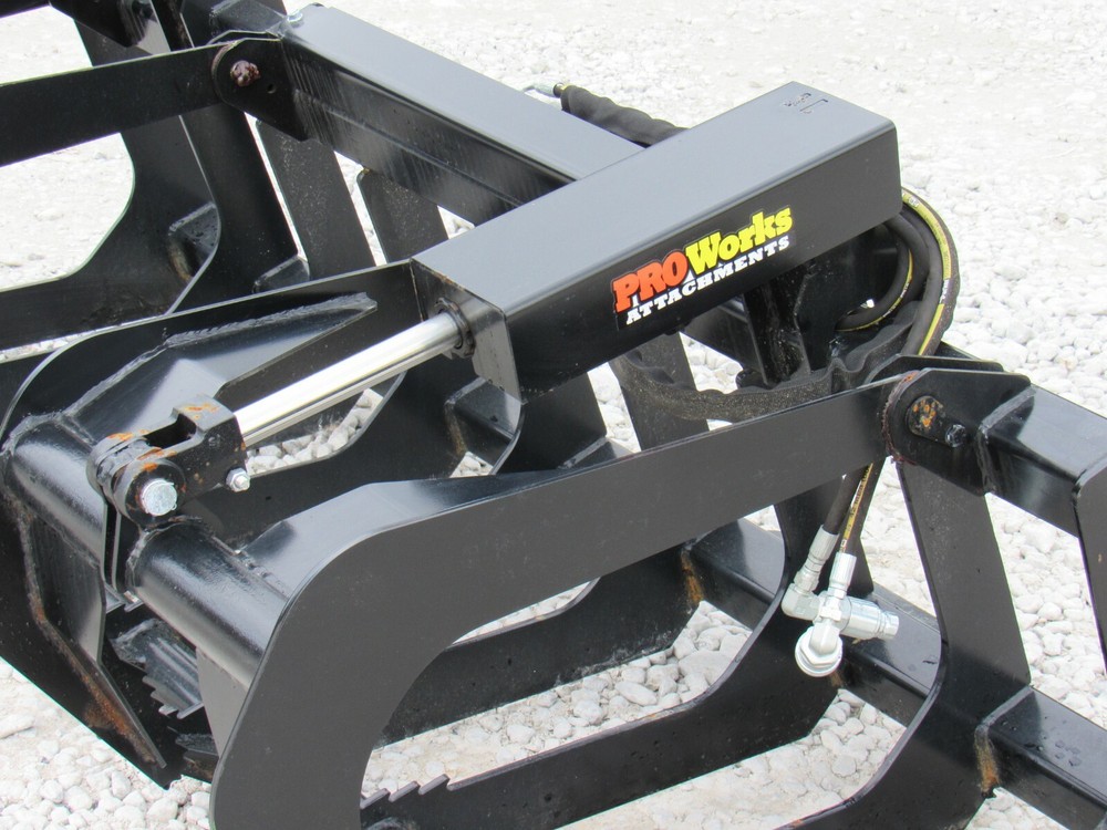 60" Root Grapple Grease and 48" Walk Through Pallet Forks Combo Quick Attach