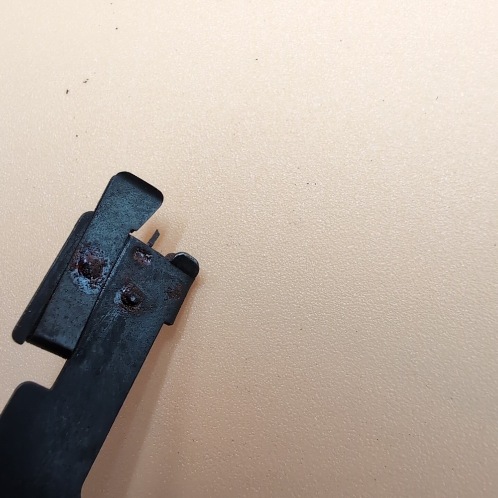 Vintage Singer Sewing Machine Universal Needle Threader Simanco 121632