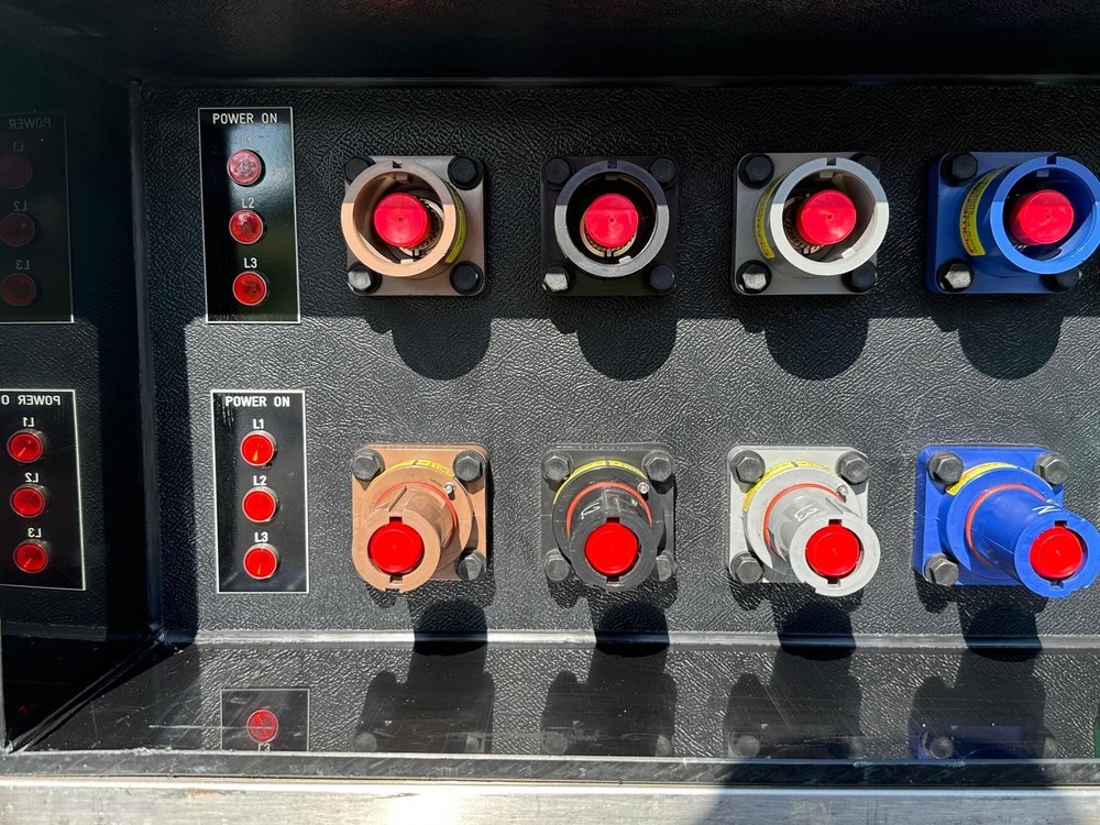 400A Power Distro With Cee 63A-Redx6 #383 (TRUEHEARTSOUND)