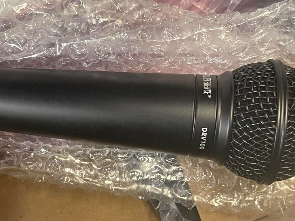 Digital Reference Drv100 Mic Cardioid Handheld Microphone