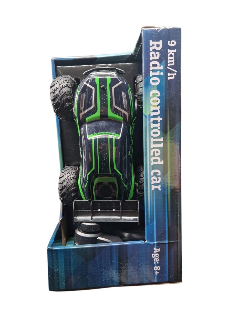 Hunter" Series Radio Controlled Car.