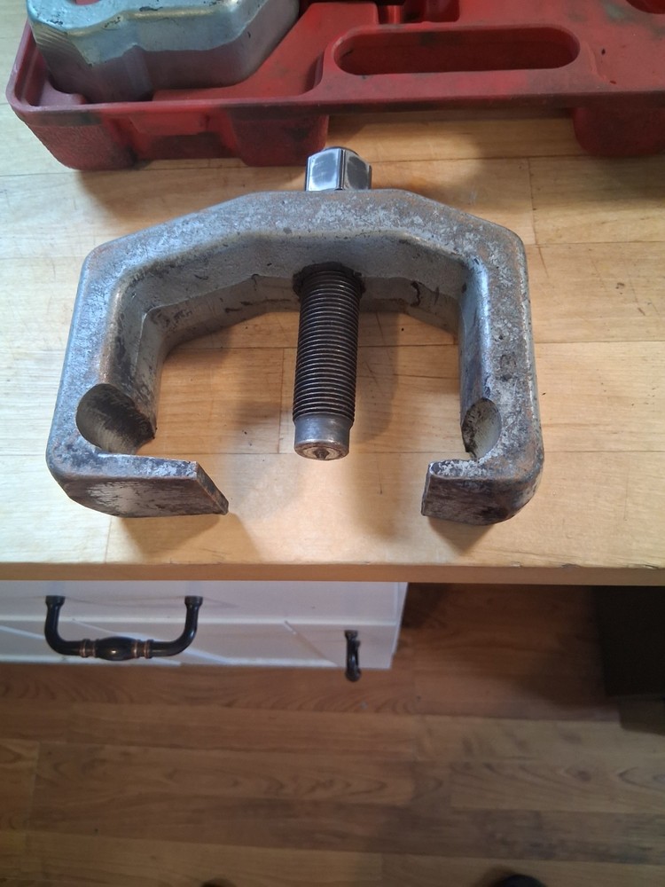 Air Brake Service Kit. Tools used