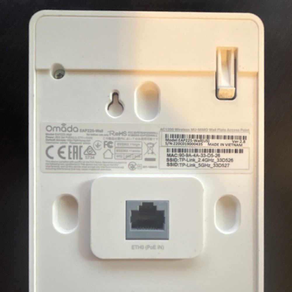 TP-Link EAP235-Wall Wireless Access Point 1200Mbps MU-MIMO White 3 LAN Ports