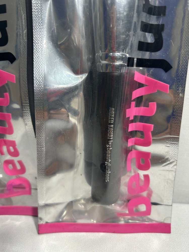 2 New Beauty Junkees Angled Kabuki Bronzer Flat Brushes for Cheeks