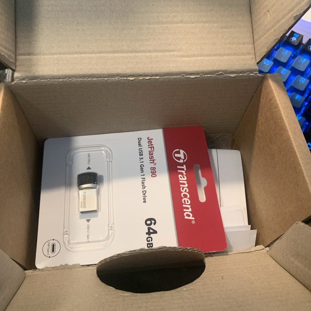 2 PCS--Kerlink Router Wirnet iFemtoCell 915- White - Wireless (2)