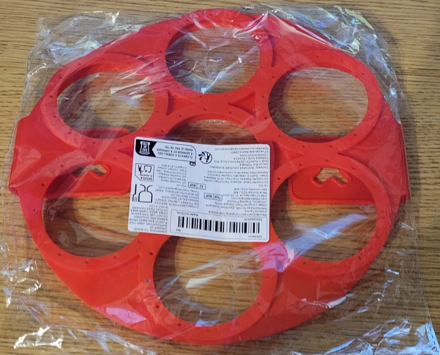 Red Silicone Pancake And Egg Maker With 7 Holes