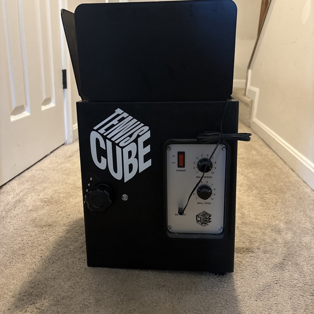 Tennis Cube Ball Machine
