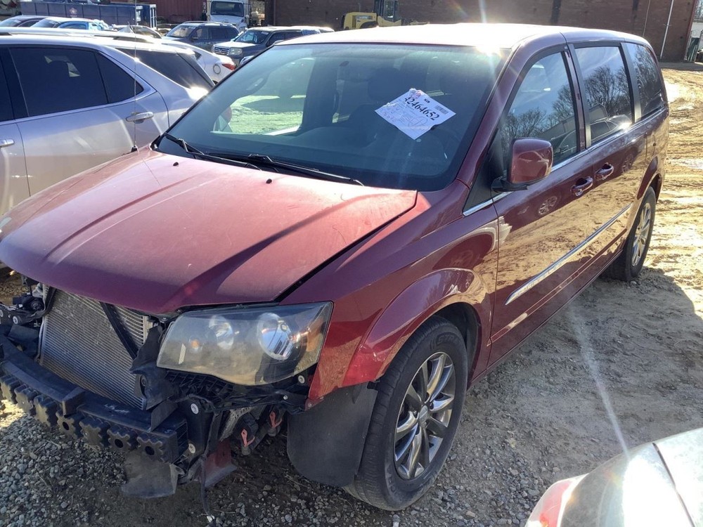 TOWN COUN 2014 Glove Box 4907357