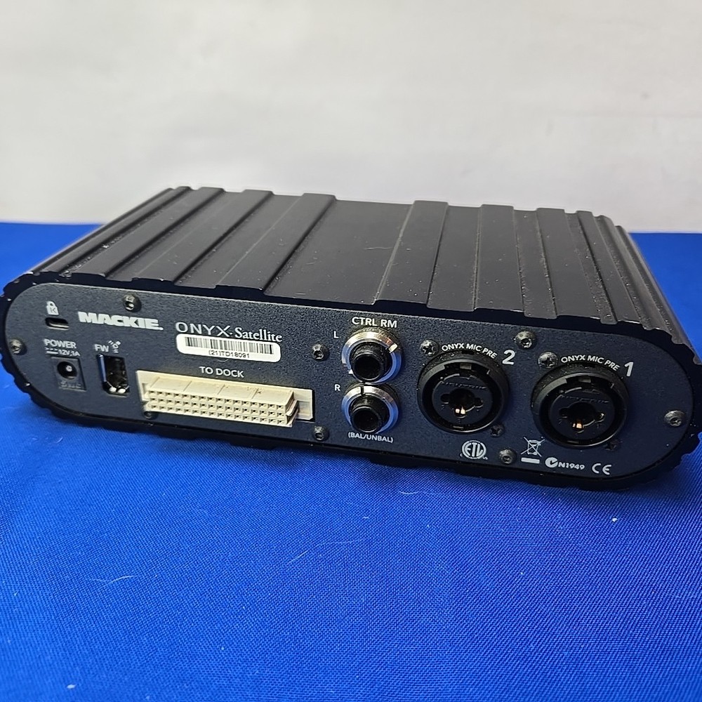 Mackie Onyx Satellite Firewire Recording Interface NO Adapter TESTED