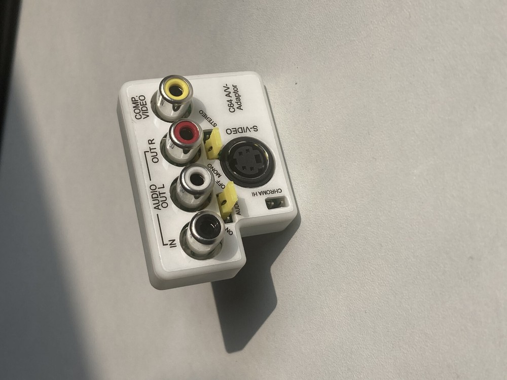 Commodore 64/128 AV Adaptor - S-Video Composite & 2ch Audio L/R