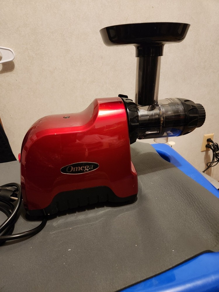 Omega CNC80R Compact Slow Speed Multi-Purpose Nutrition Center Juicer /Processor