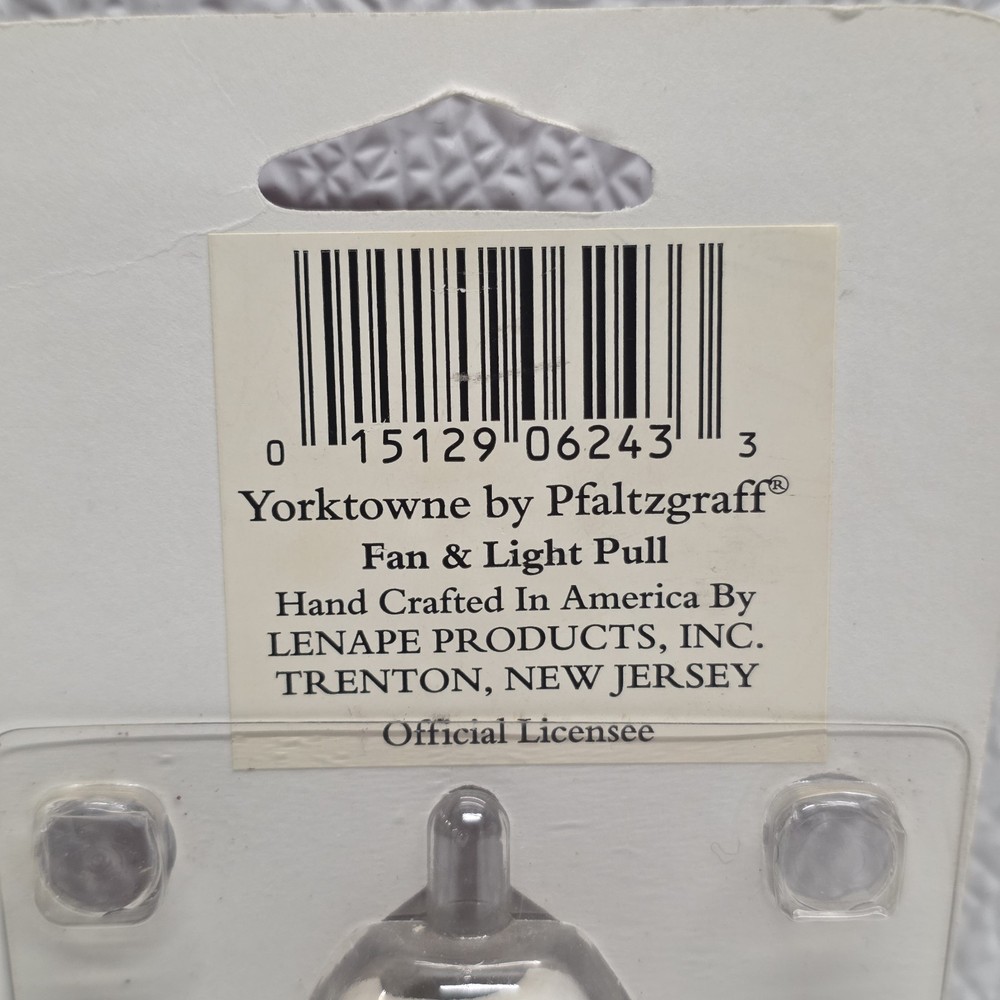 Pfaltzgraff Yorktowne Ceramic Fan Light Pull Chain White Blue Floral Replacement