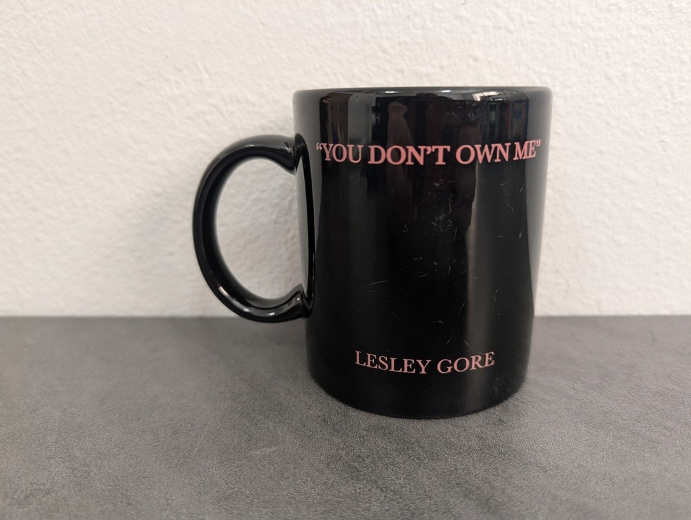 Lesley Gore Autographed Coffee Mug "It's My Party"