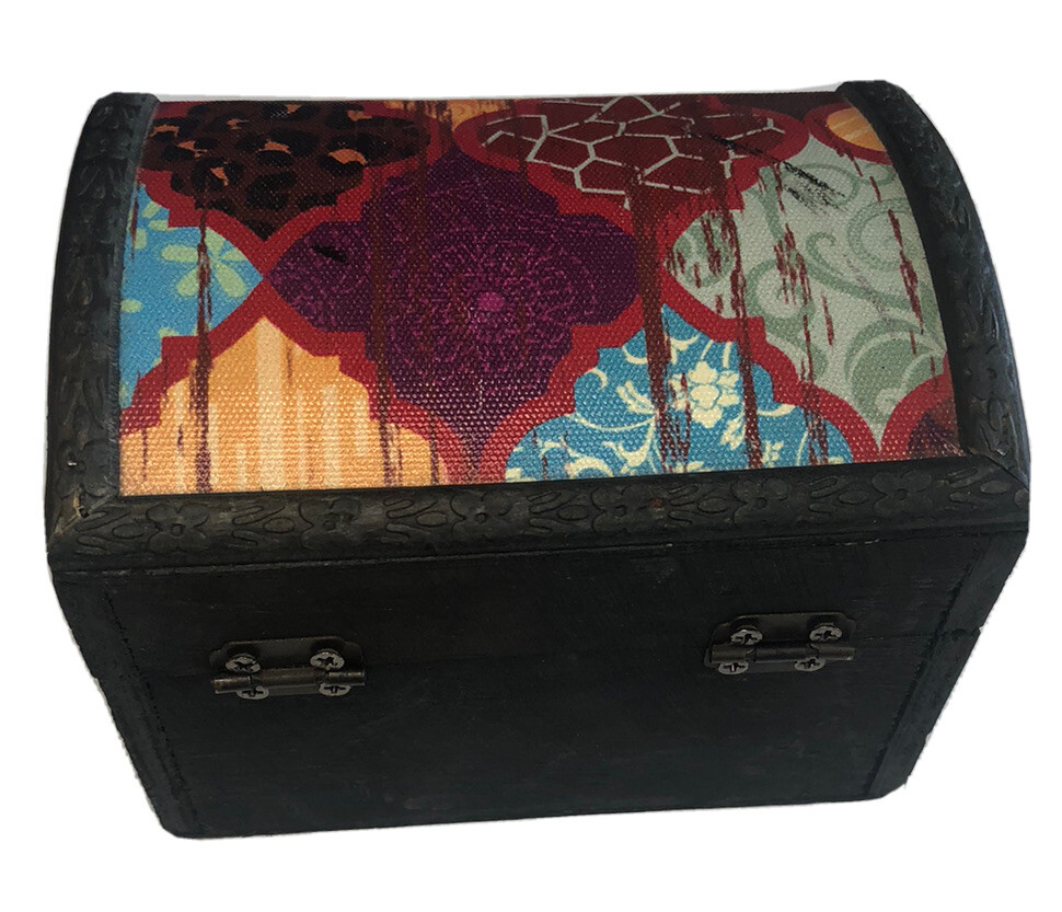 mini trunk with leather trim
