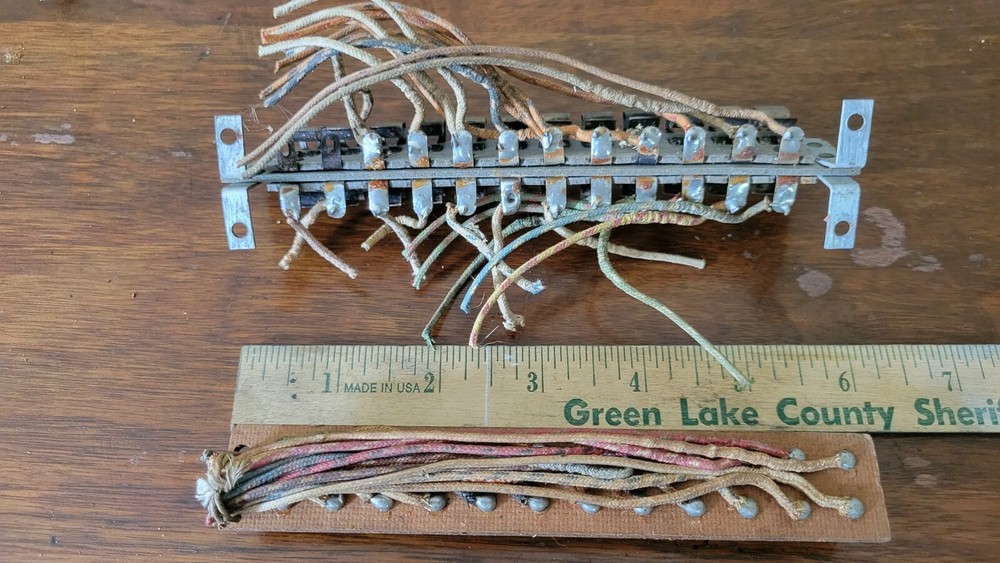 Vintage Pinball Machine Pin and Socket Jones Plug Connectors 24 position