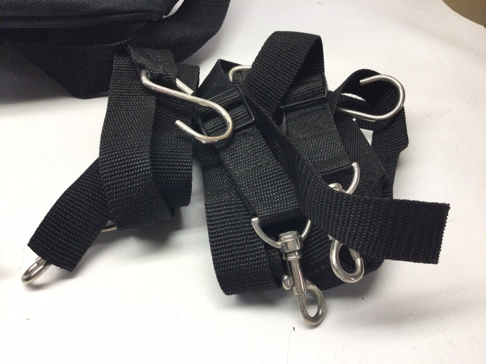 Audiovox Portable DVD Player Model VBP-4000