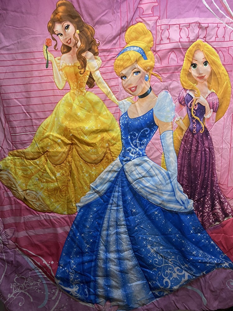 Disney Princesses Cinderella Reversible Large Comforter Blanket Throw 56x41