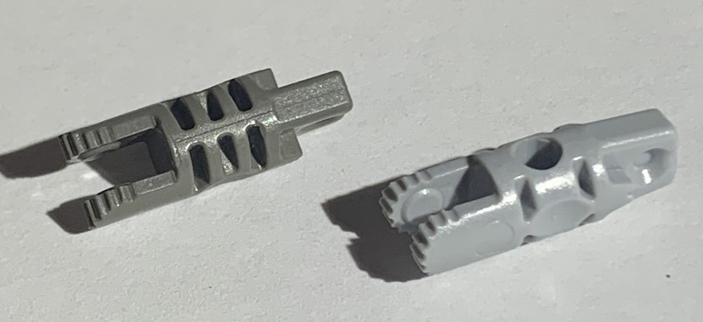 LEGO Part 30554b (2pcs) Hinge Cylinder 1 x 3 Locking Pick Colors