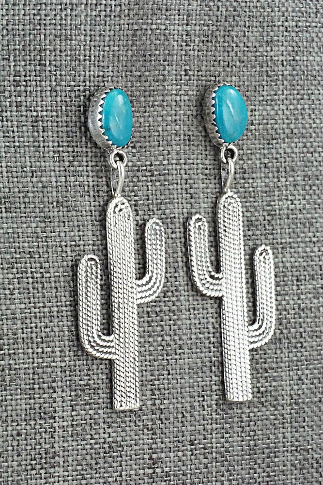 Turquoise & Sterling Silver Earrings - Verley Betone