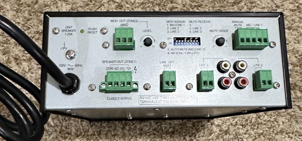 TOA BG-220 Mixer Amplifier