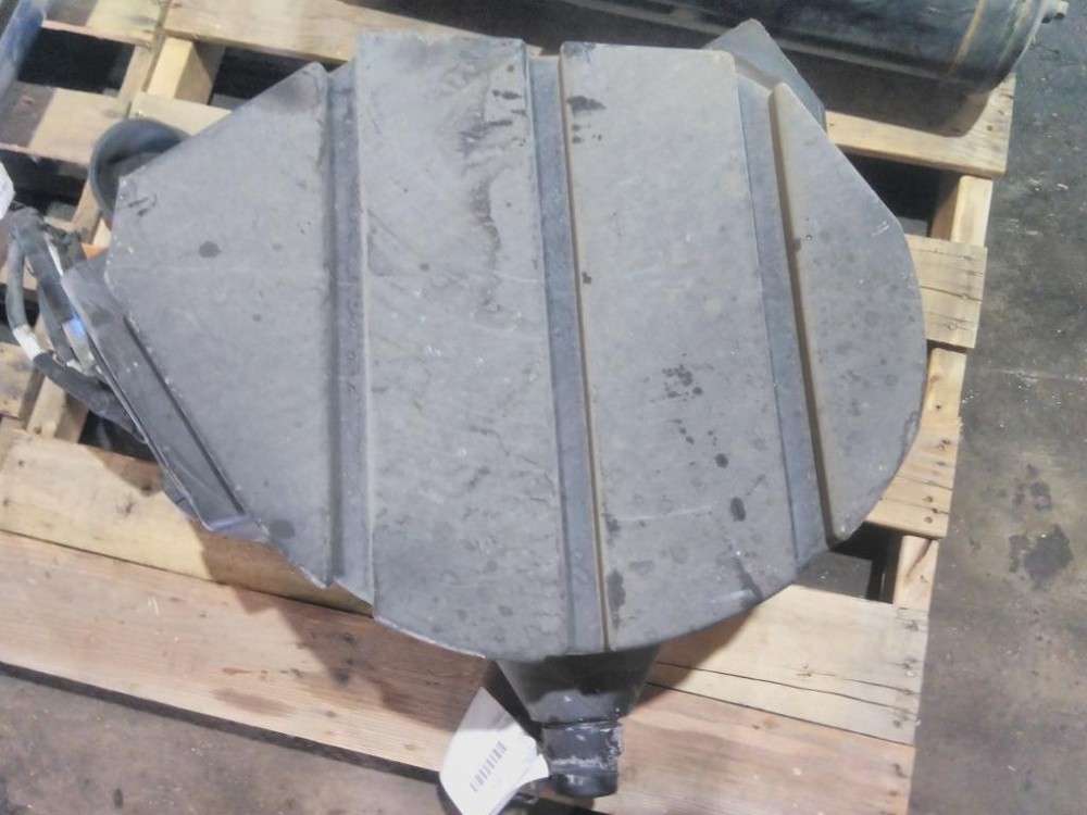 Replaces 2016 PETERBILT 587 DEF TANK ,  OH