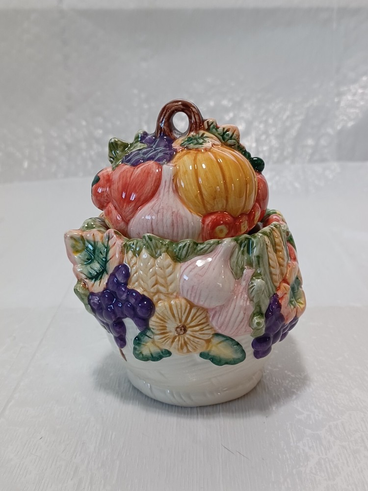 Long Rich Harvest Vegetable Creamer & Sugar Ceramic Set