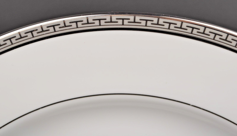 ROYAL WORCESTER Bone China Corinth Platinum Round Serving Platter New