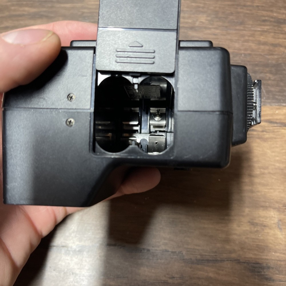 Vivitar 2600 Auto Thyristor Electronic Flash - Tested