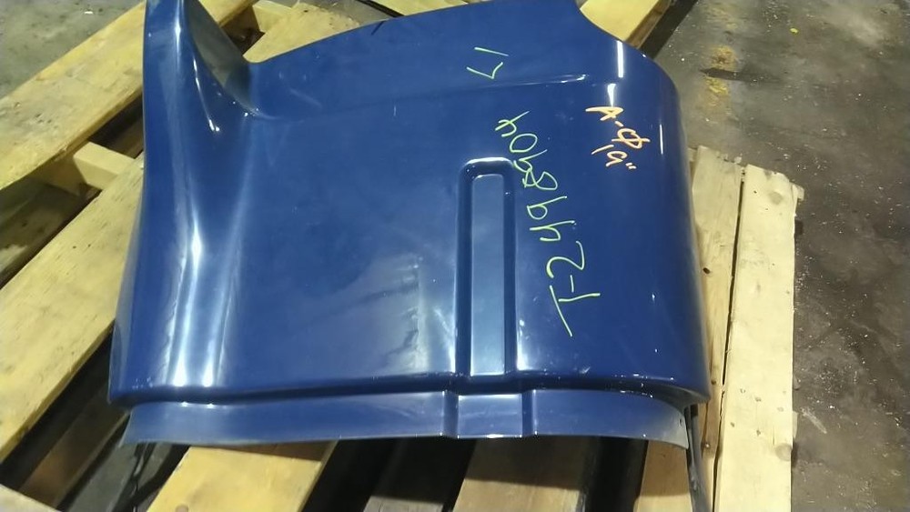 For 2009 PETERBILT 387 SIDE FAIRING Left , OH