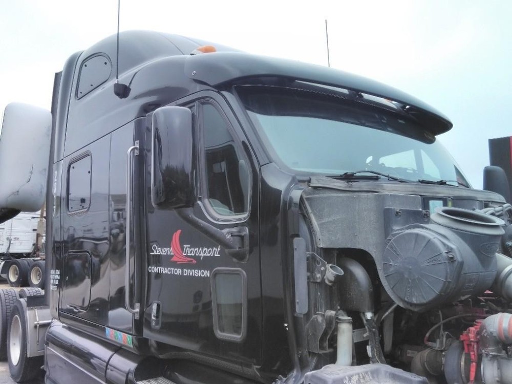 Replaces 2014 PETERBILT 587 CAB , OH