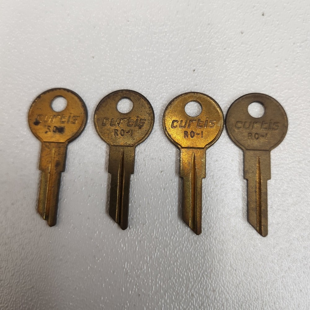 4 Blank Keys Curtis RO-1