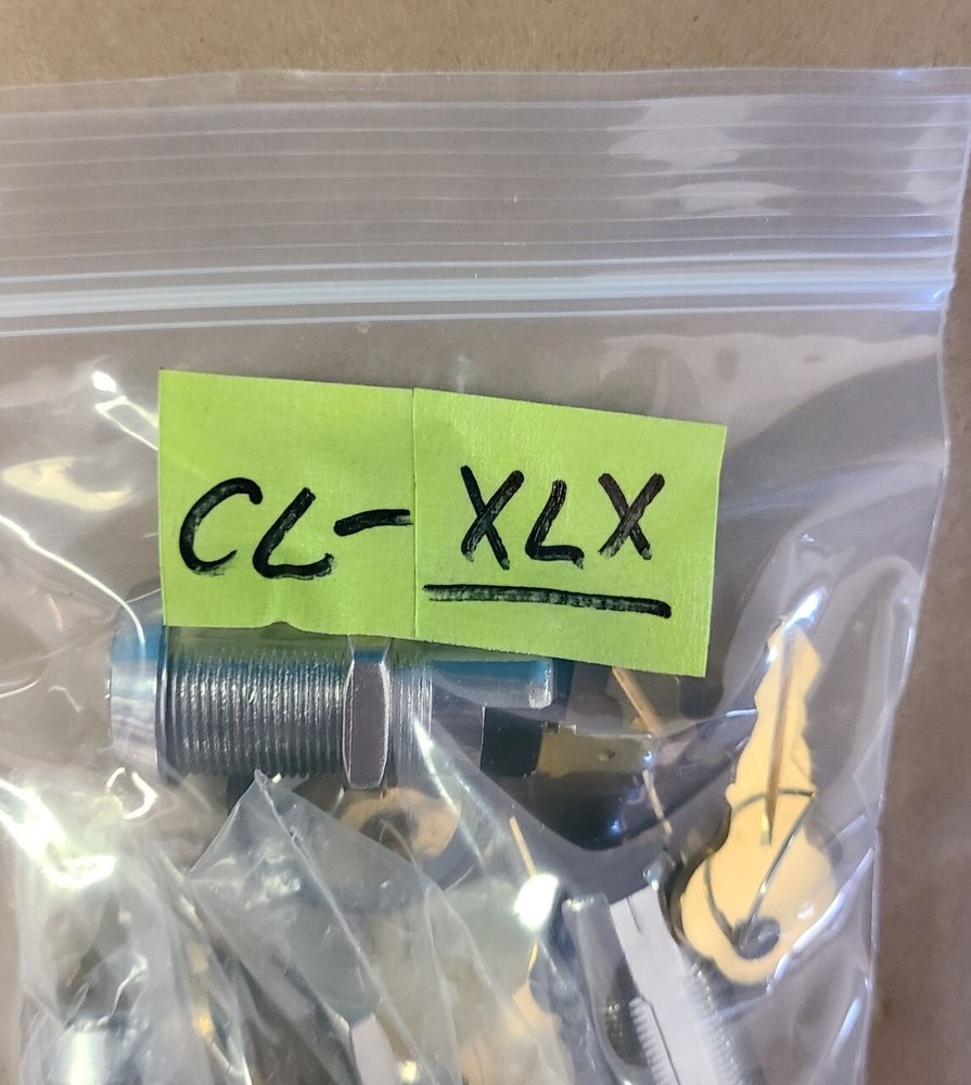 Lock electrical key switch with ( momentary - spring return ) with 2 keys - New