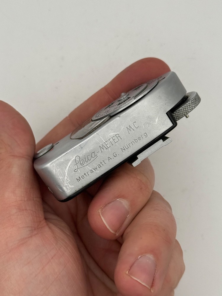 Leica Meter MC Chrome Light Meter Working