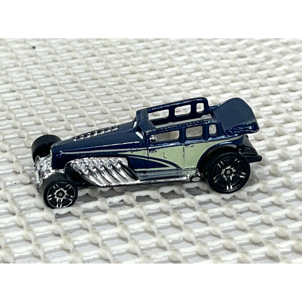 2014 Hot Wheels Great Gatspeed Blue Diecast